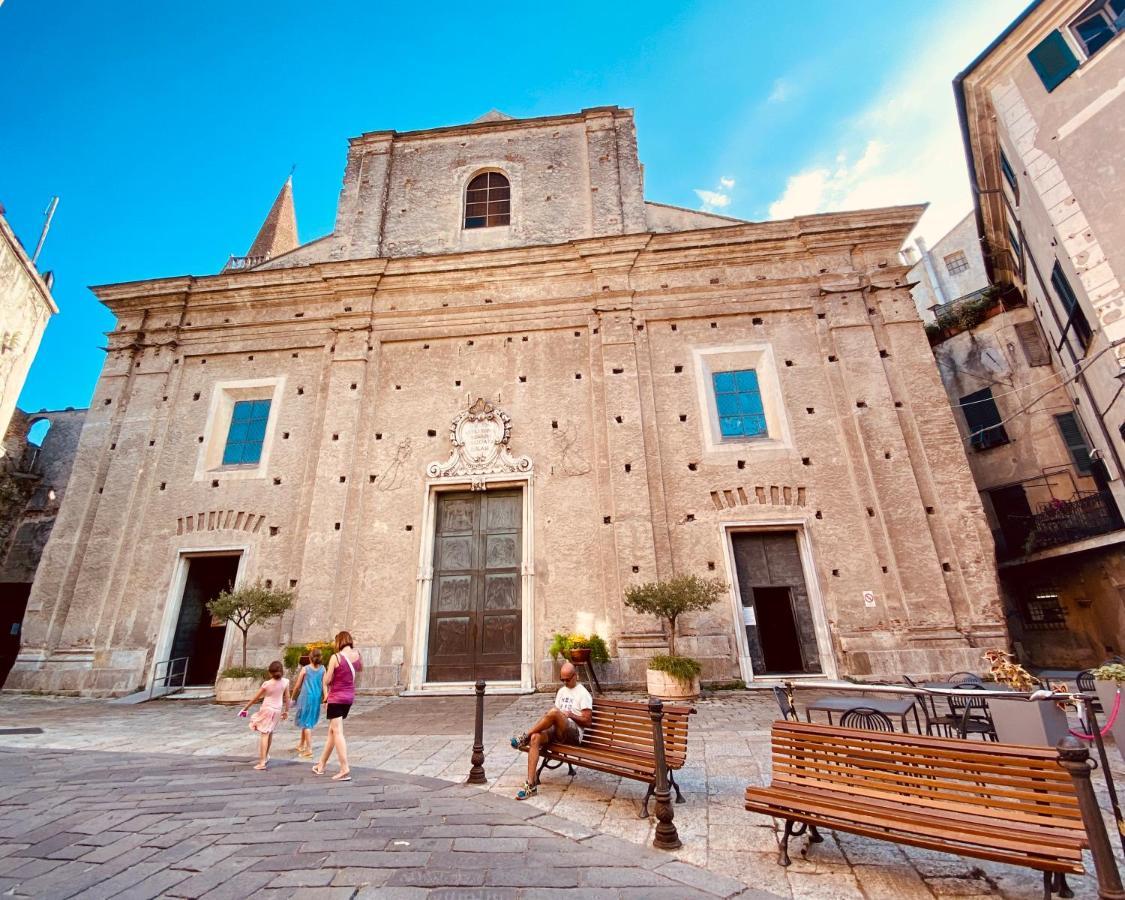 Vivi La Mia Liguria - Casa D'Arte E Vacanze - Big Apartment With Free Parking Finale Ligure Exterior foto