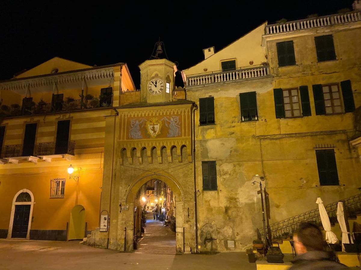 Vivi La Mia Liguria - Casa D'Arte E Vacanze - Big Apartment With Free Parking Finale Ligure Exterior foto